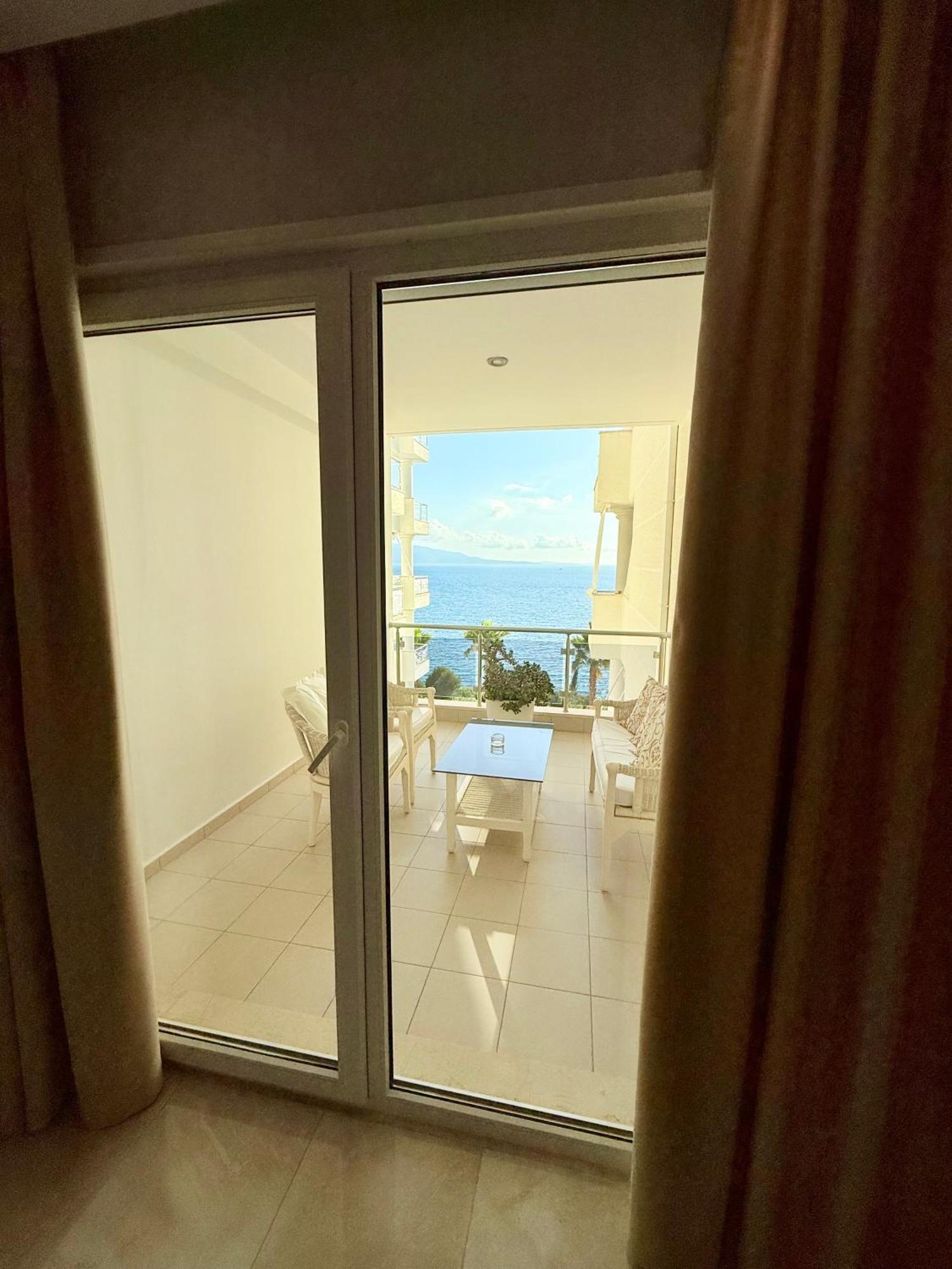 Limani Deluxe Apartments Sarandë Exterior foto